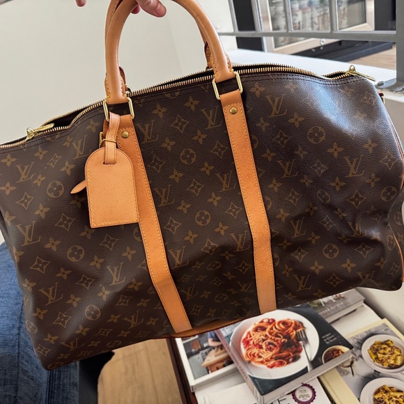 Louis Vuitton Travel Bag - Picture 1 of 6